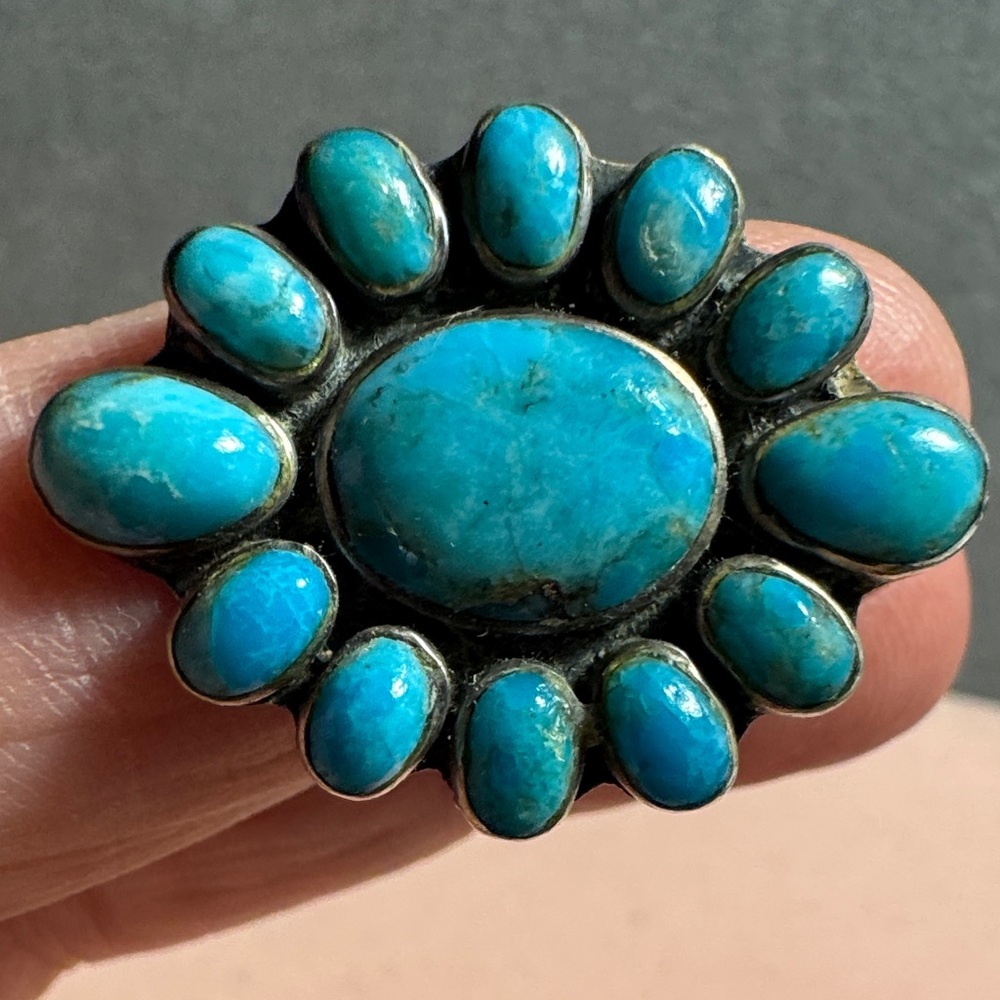 VTG REAL Turquoise and Silver Women's Cluster Statement Ring SZ 7 - Picture 4 of 4